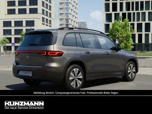 Mercedes-Benz EQB 250