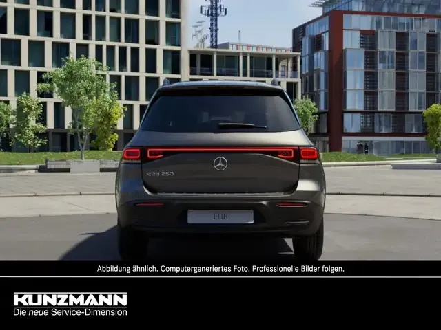 Mercedes-Benz EQB 250