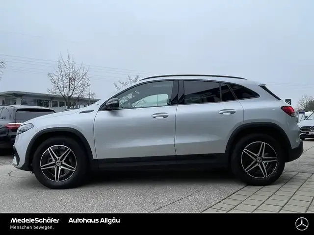 Mercedes-Benz EQA 250