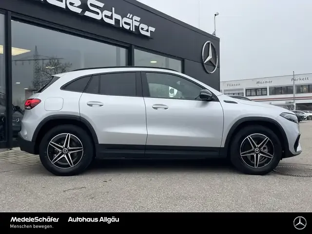 Mercedes-Benz EQA 250