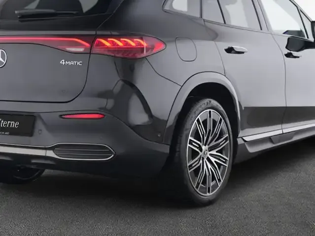 Mercedes-Benz EQE SUV