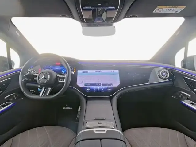 Mercedes-Benz EQE SUV