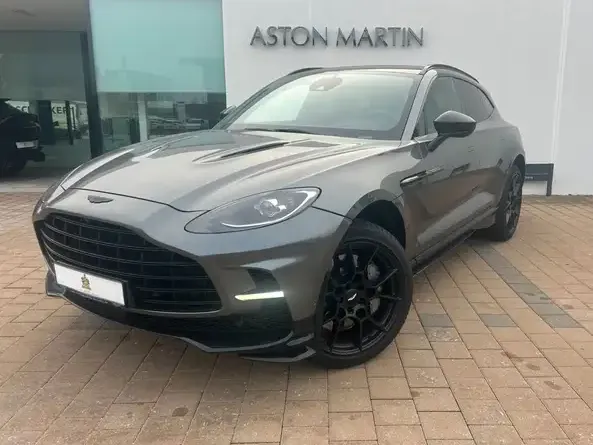 Aston Martin DBX