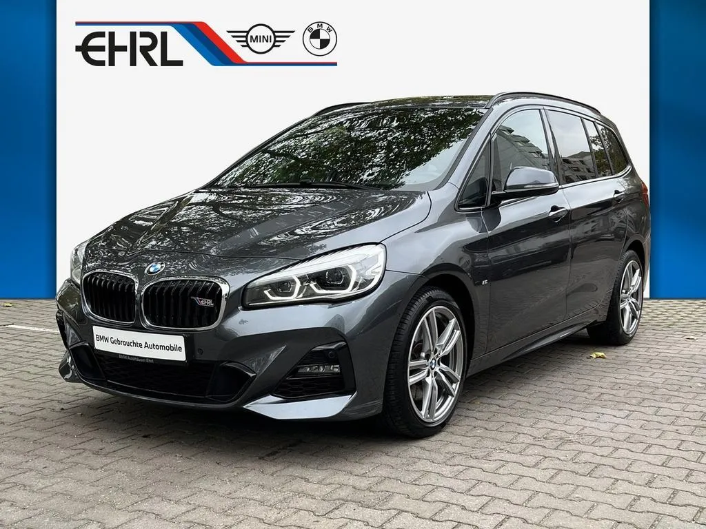 BMW 220