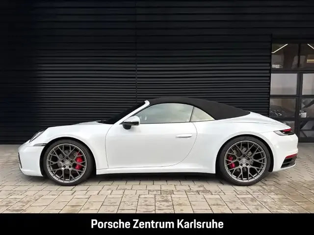 Porsche 992