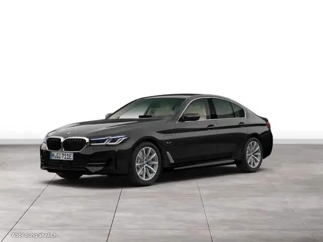 BMW 545