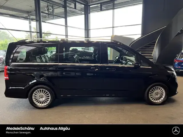 Mercedes-Benz EQV 300