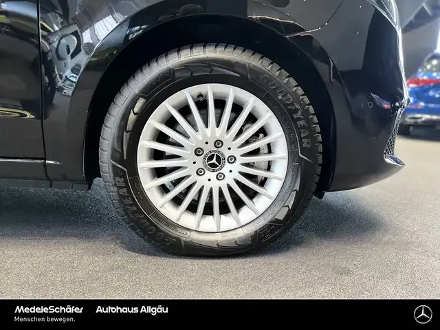 Mercedes-Benz EQV 300