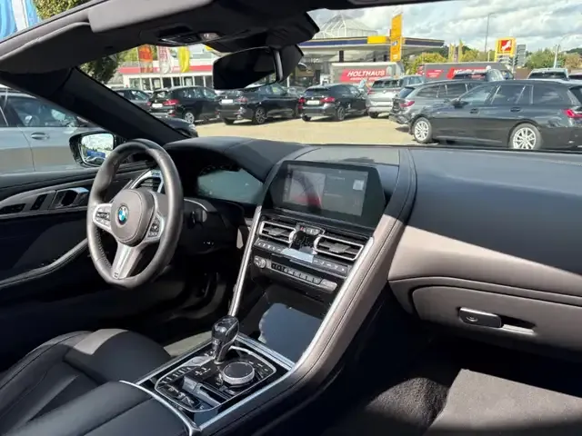 BMW M850