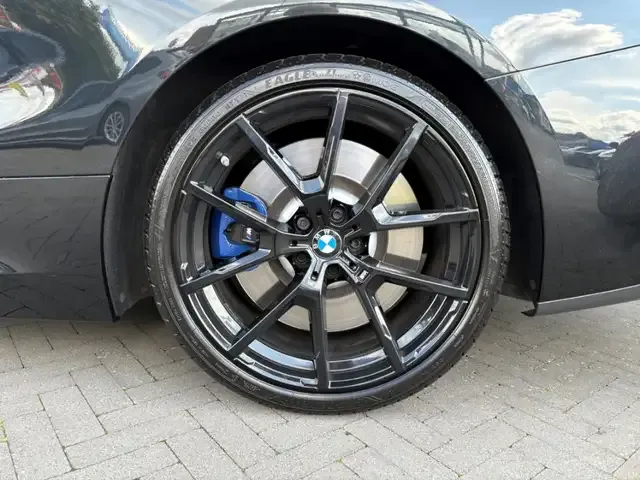 BMW M850