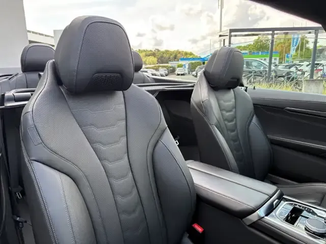 BMW M850
