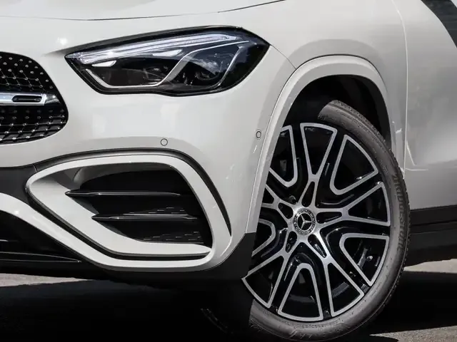 Mercedes-Benz GLA 250