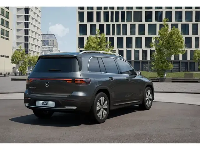 Mercedes-Benz EQB 250