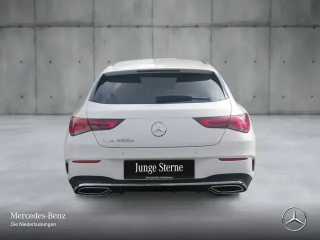 Mercedes-Benz CLA 250