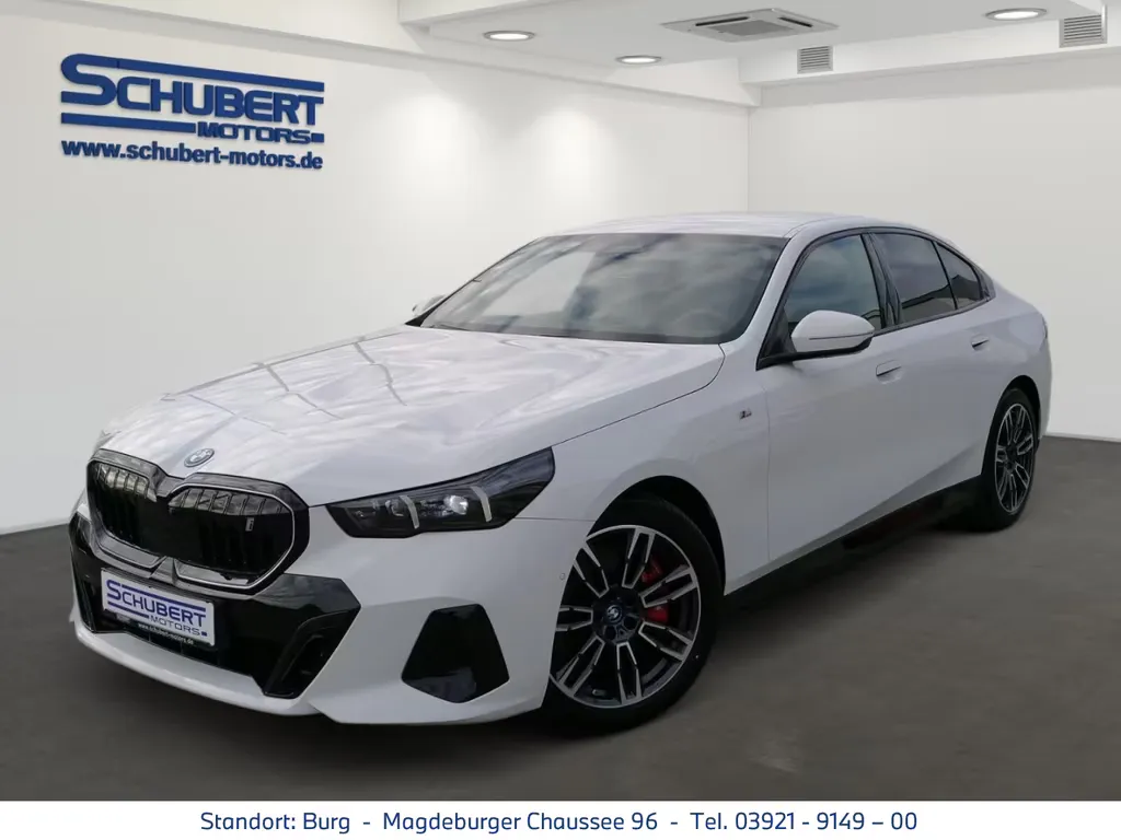 BMW i5
