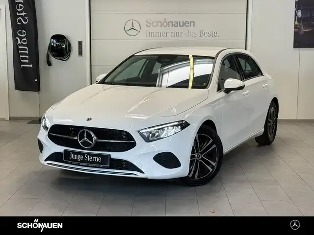 Mercedes-Benz A 220