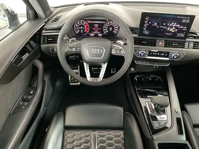 Audi RS4