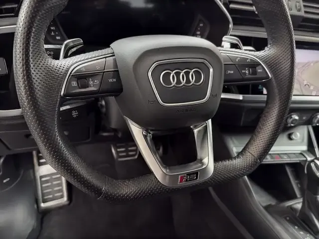 Audi RS Q3