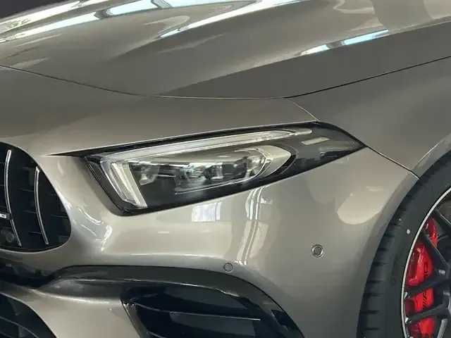 Mercedes-Benz A 45 AMG