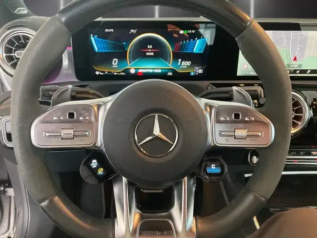 Mercedes-Benz A 45 AMG