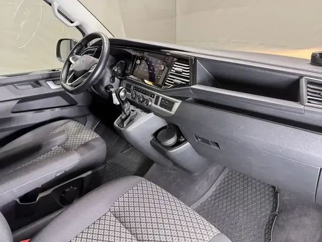 Volkswagen T6.1 Multivan