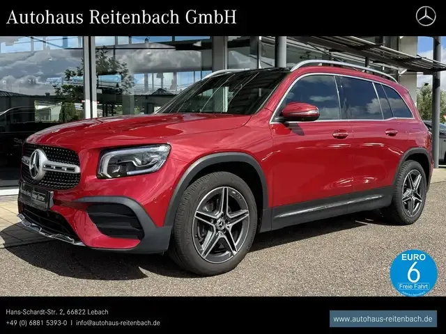 Mercedes-Benz GLB 200