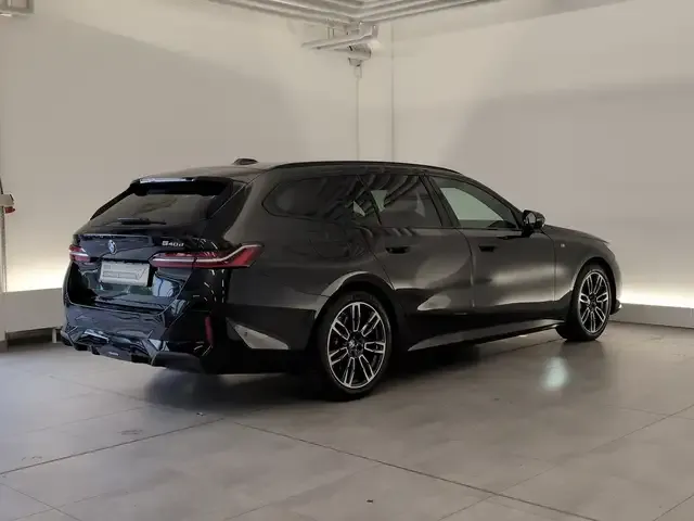 BMW 540