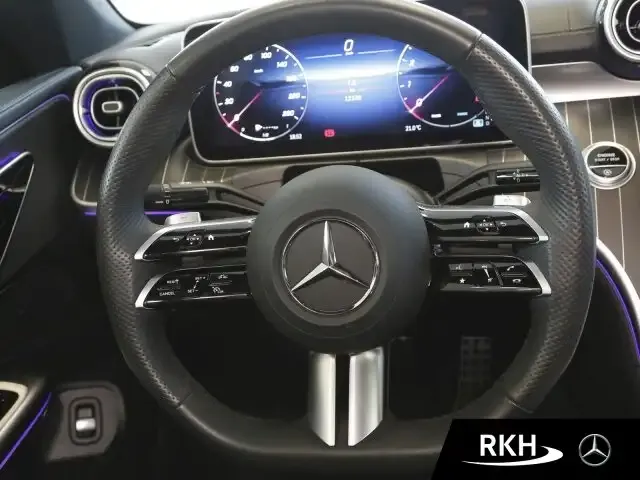 Mercedes-Benz CLE 200