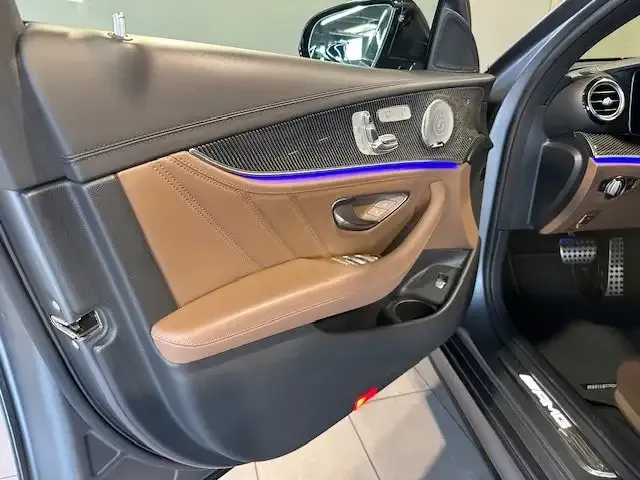 Mercedes-Benz E 63 AMG