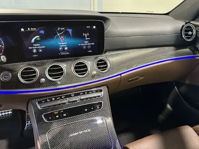 Mercedes-Benz E 63 AMG