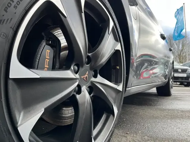 CUPRA Leon