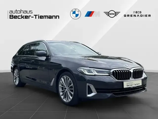 BMW 530