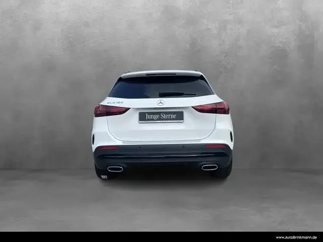 Mercedes-Benz GLA 180