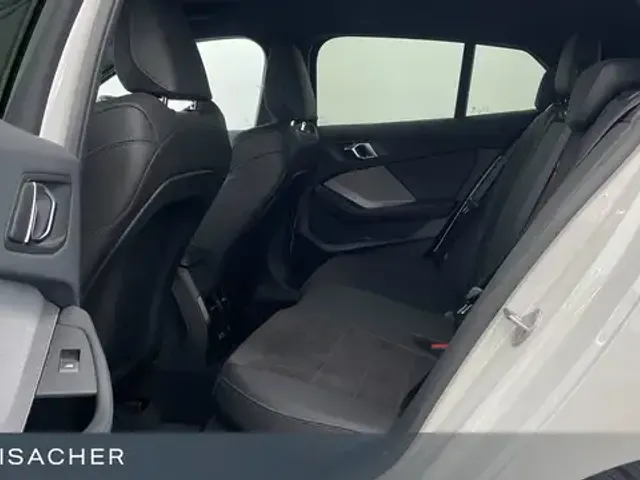 BMW 123