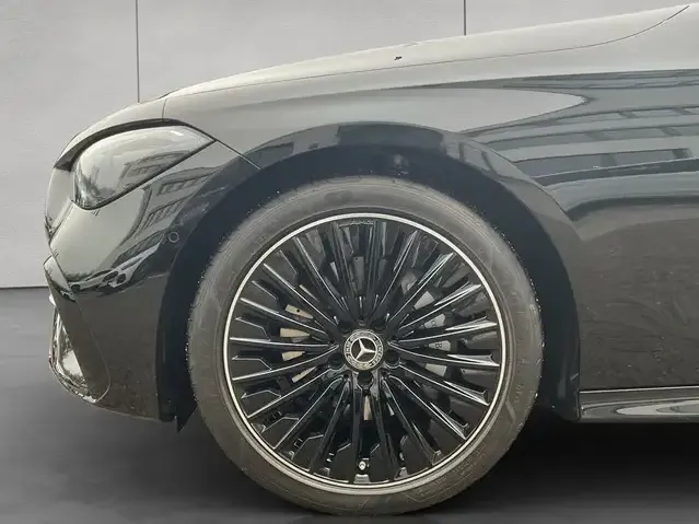 Mercedes-Benz CLE 200