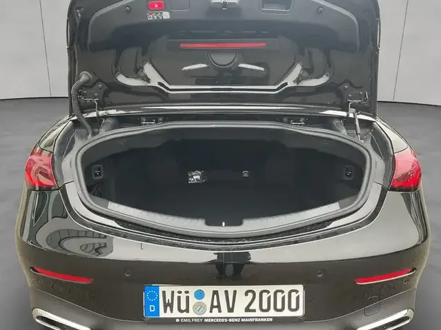 Mercedes-Benz CLE 200