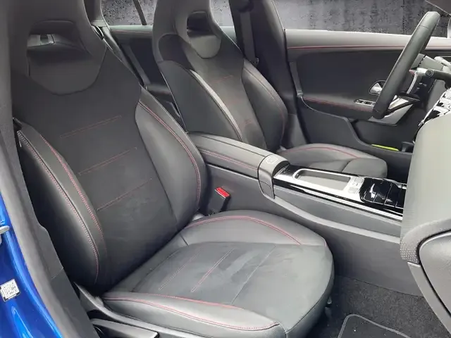 Mercedes-Benz CLA 220