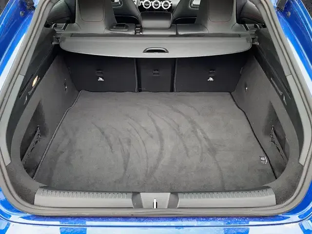 Mercedes-Benz CLA 220