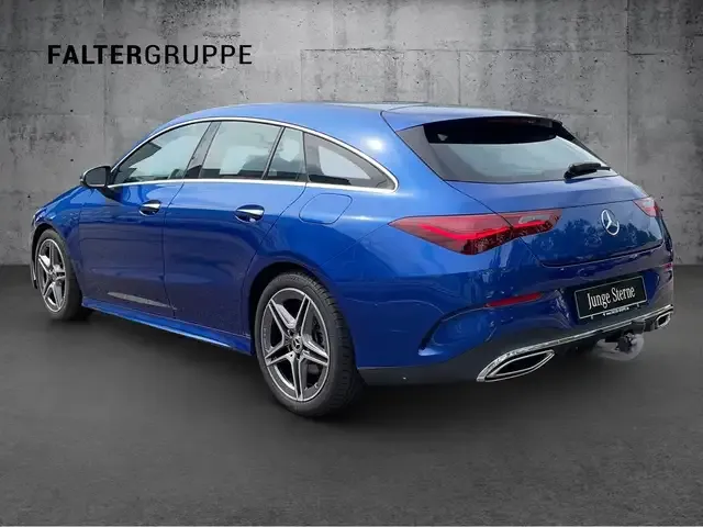 Mercedes-Benz CLA 220