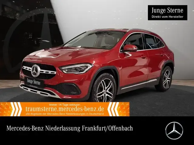 Mercedes-Benz GLA 200