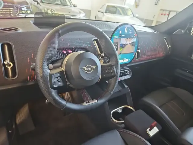 MINI John Cooper Works Countryman