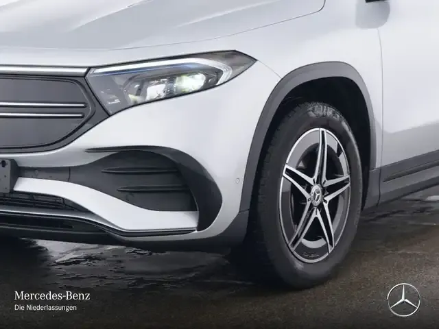 Mercedes-Benz EQA 300