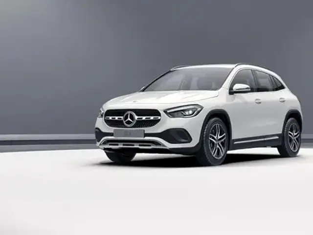 Mercedes-Benz GLA 220