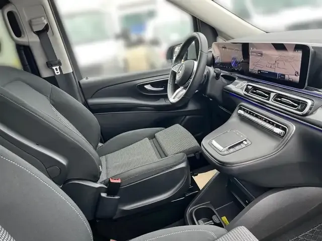 Mercedes-Benz EQV 300