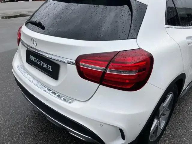 Mercedes-Benz GLA 250