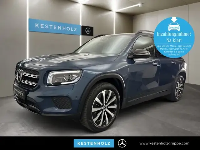 Mercedes-Benz GLB 220