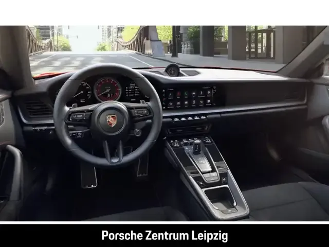 Porsche 992