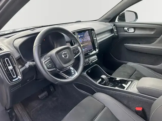Volvo C40