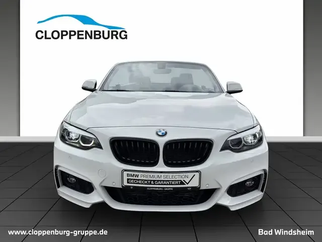 BMW 218