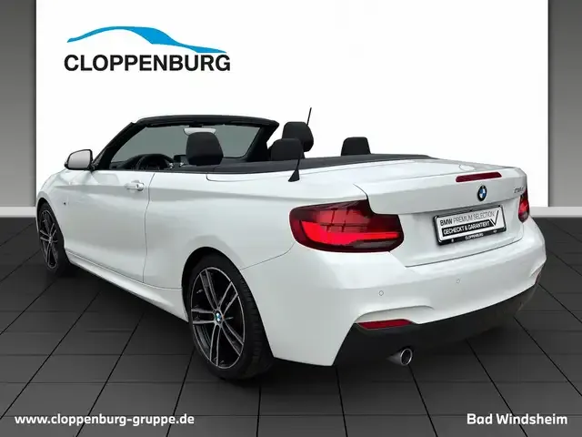 BMW 218